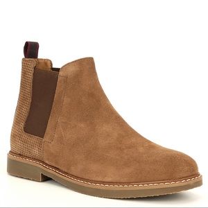 STEVE MADDEN Chelsea Boots